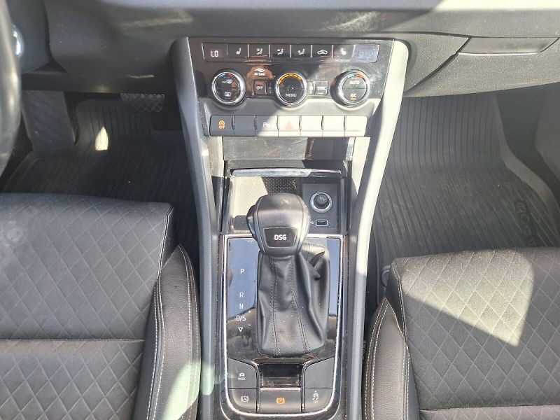 Škoda Karoq (2020) 1.5 TSI / 110 kW / 7DSG / STYL - fotka 19 z 35