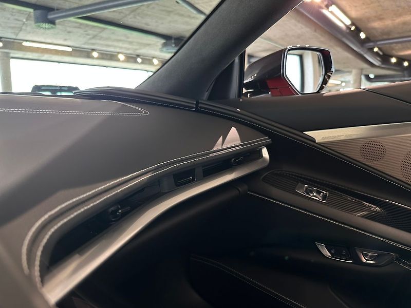 Chevrolet Corvette C8 3LT Convertible Z51, Lift - fotka 38 z 41