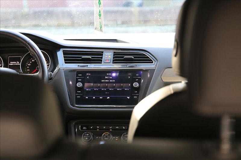 Volkswagen Tiguan Allspace 2,0 Tsi, 4motion, 7míst - fotka 31 z 44
