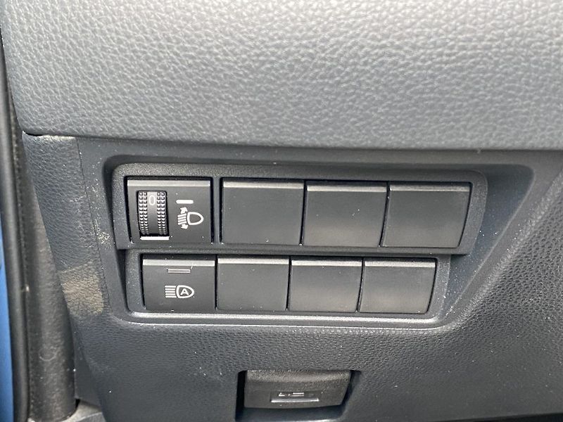 Toyota Yaris 1.5i, ČR, StyleTech, záruka - fotka 15 z 16