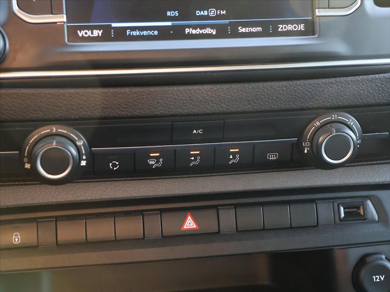 Peugeot Expert 1,5 HDI Klima 9-Míst Long DPH - fotka 23 z 32