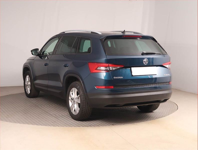 Škoda Kodiaq (2017) Ambition Plus 1.4 TSI, Navi - fotka 4 z 16