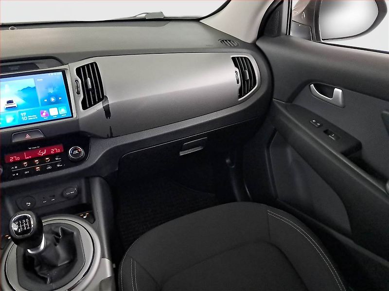 Kia Sportage (2014) 1.6 GDI, Tempomat - fotka 8 z 18