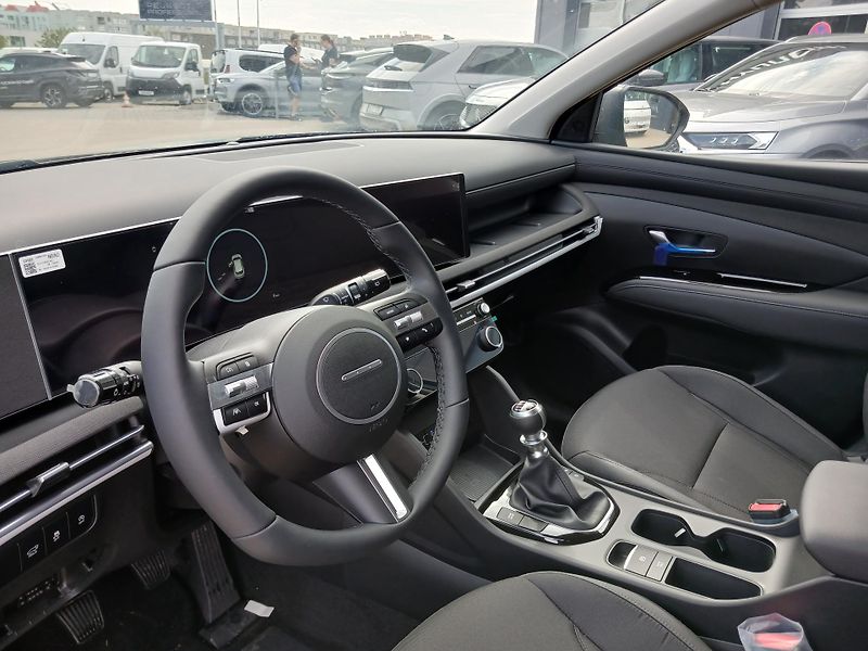 Hyundai Tucson 1,6 T-GDI PREMIUM Nový vůz - fotka 9 z 11