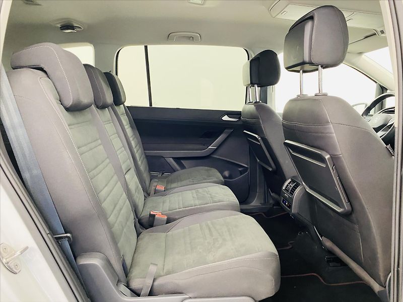 Volkswagen Touran 1,5 TSI 110 kW Comfortline - fotka 7 z 26