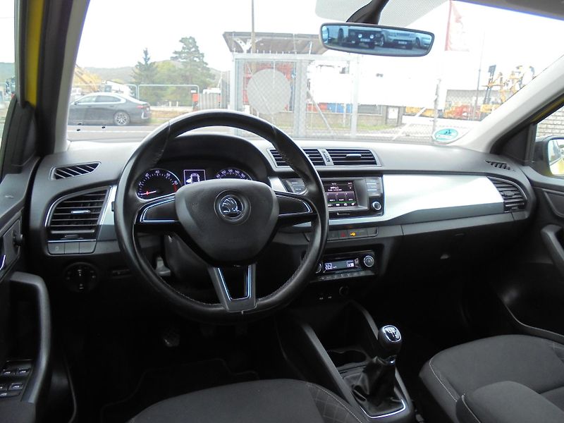 Škoda Fabia (2015) 1.2 TSI- KLIMA- ALU- SERVISKA - fotka 7 z 10