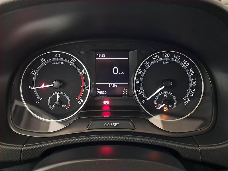 Škoda Fabia (2022) Ambition 1.0 TSI, ČR,1.maj - fotka 11 z 16