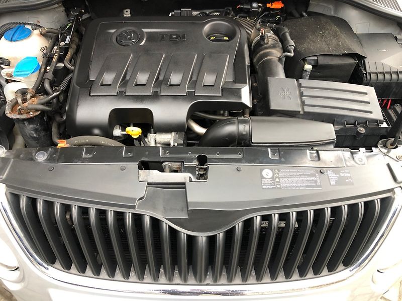 Škoda Yeti (2013) 2.0 TDi 4x4, tažné - fotka 23 z 38