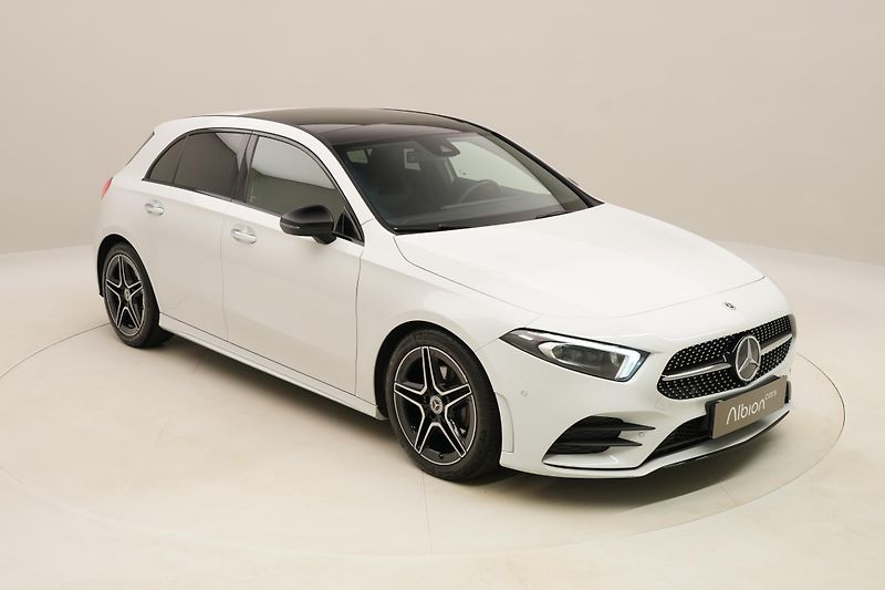 Mercedes-Benz Třídy A A200 AMG 120kW AUT - fotka 16 z 51