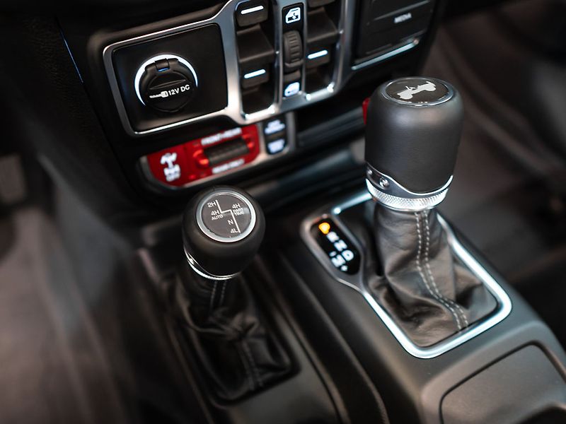 Jeep Wrangler (2026) 3.6 V6 Rubicon X, Naviják - fotka 24 z 35