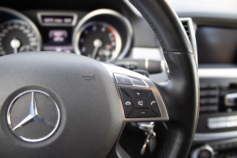 Mercedes-Benz Třídy M Servisované, tažné, 4x4, 225kW - fotka 15 z 34