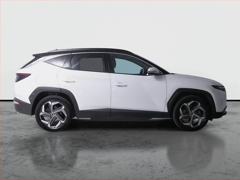 Hyundai Tucson (2023) 1.6 T-GDI PHEV - fotka 6 z 19