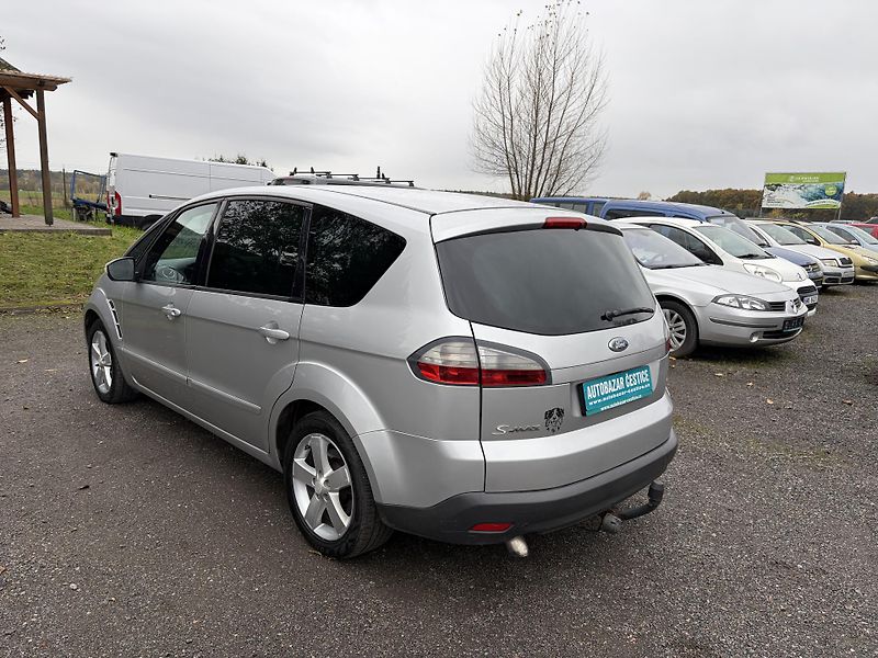 Ford S-MAX - fotka 8 z 20