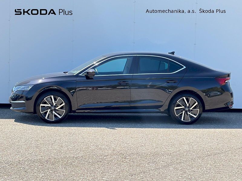 Škoda Octavia (2025) DSG 1.5 TSI  M-HEV / 110 kW / - fotka 3 z 35
