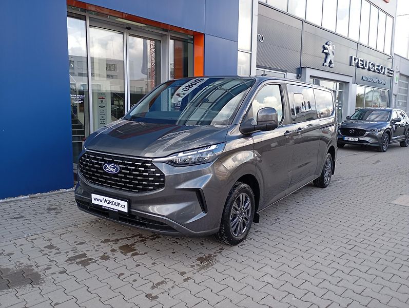 Ford Tourneo Custom (2025) 2.0 170k L2 Titanium Winter - fotka 32 z 47