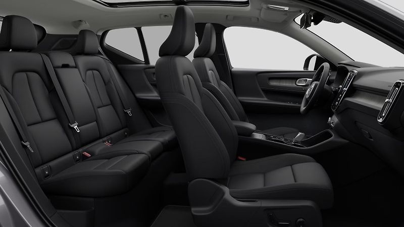 Volvo XC40 (2026) B4 AUT DARK ULTRA - fotka 5 z 11