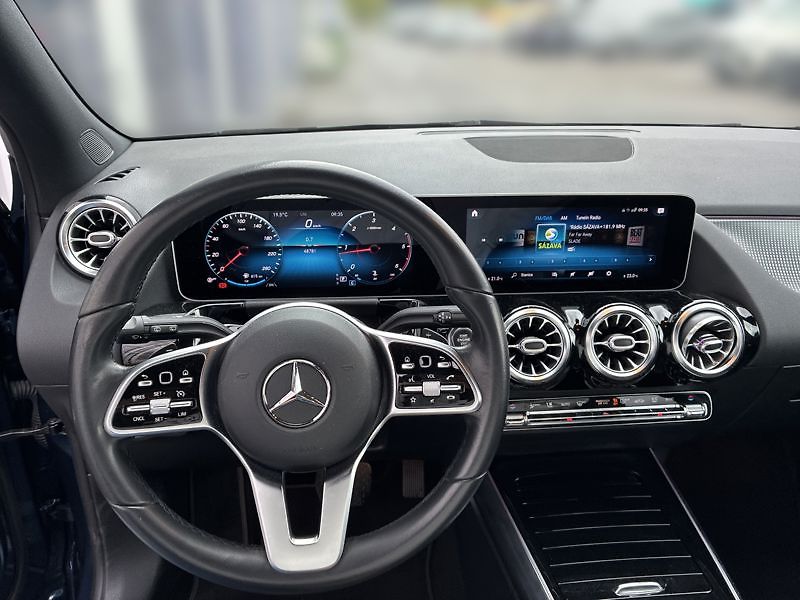 Mercedes-Benz GLA 200 d 4MATIC - fotka 11 z 18
