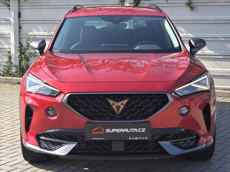 Cupra Formentor 1,5 TSi DSG LED Matrix Tažné Z - fotka 2 z 25