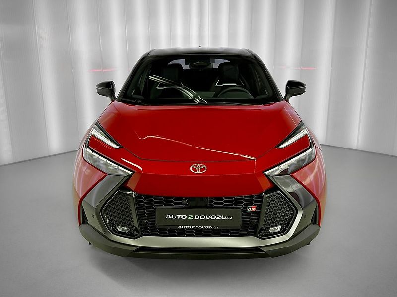 Toyota C-HR 2.0 PHEV e-CVT GR SPORT, ACC, - fotka 3 z 32