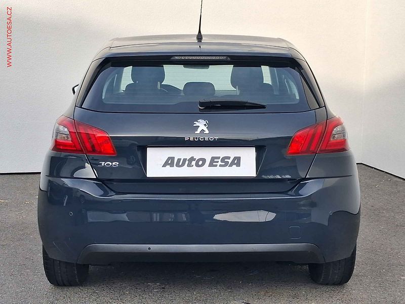 Peugeot 308 (2018) 1.2PT, Access, +kola - fotka 5 z 17