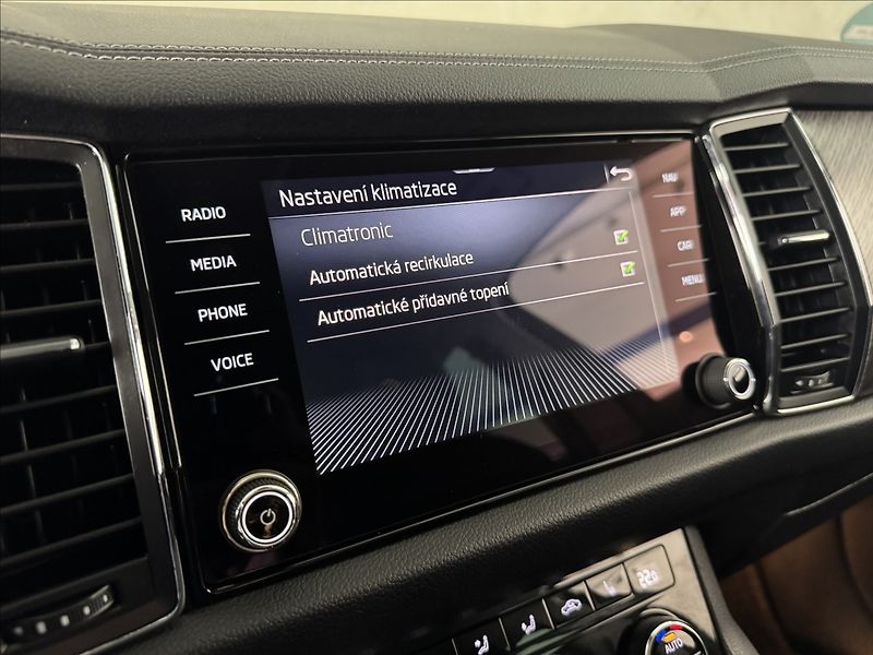 Škoda Kodiaq 2,0 TDi  DSG Style LED Virtual - fotka 40 z 45