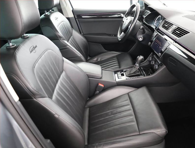 Škoda Superb (2017) 2.0 TDI, 4X4, Automat - fotka 7 z 20
