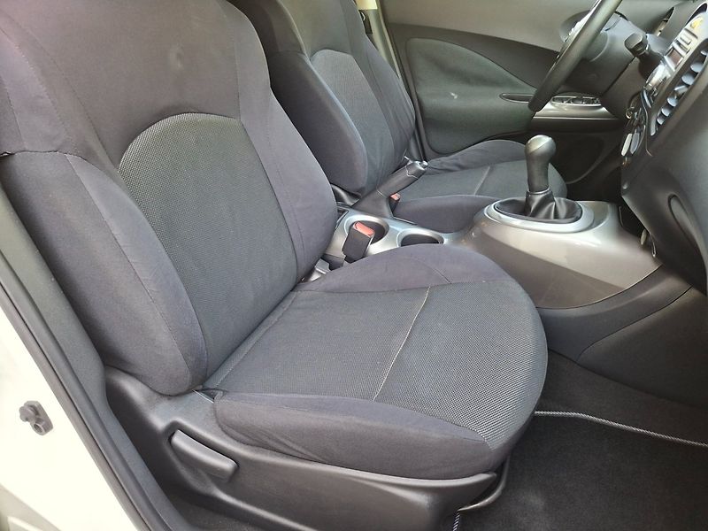 Nissan Juke (2012) 1.6i 86kW MAN -PARK.SENZORY - fotka 16 z 31