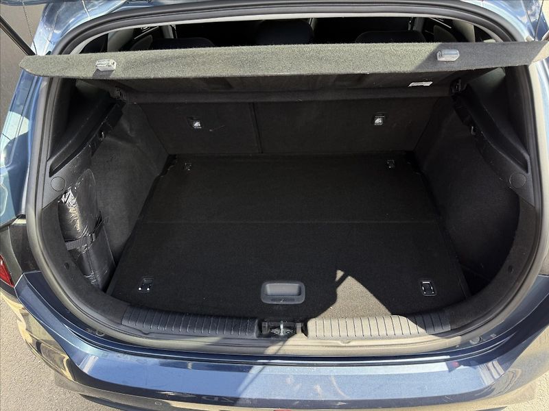 Kia Ceed 1,6 CRDI Exclusive - fotka 7 z 8