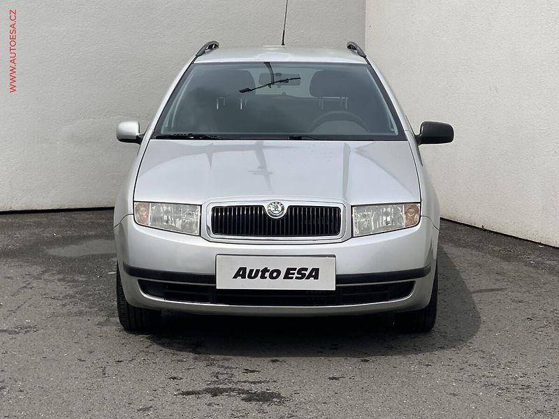Škoda Fabia (2004) 1.2 12V, ČR, STK4/28 - fotka 2 z 14