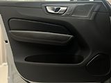Volvo XC60 T8 AWD ULTRA DARK AUT CZ - náhled 7