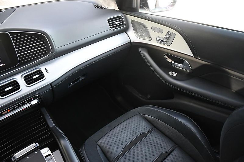 Mercedes-Benz GLE 63S 4MATIC K360°ACC VZDUCH - fotka 24 z 61