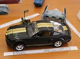 Model Ford Mustang GT.