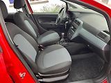 Fiat Grande Punto (2011) 1.2 i Velmi pěkné - náhled 13