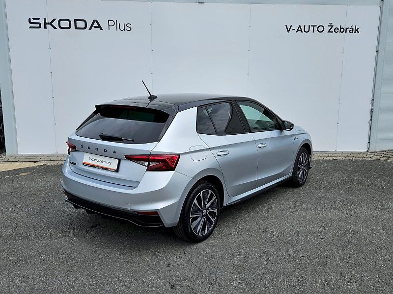 Škoda Fabia (2023) Monte Carlo TSI 81/1.0 M6F - fotka 2 z 27