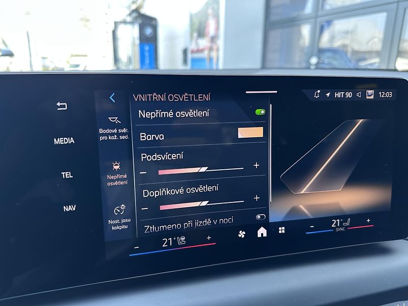 BMW Řada 1 120 M-Sport Paket PRO - fotka 21 z 26