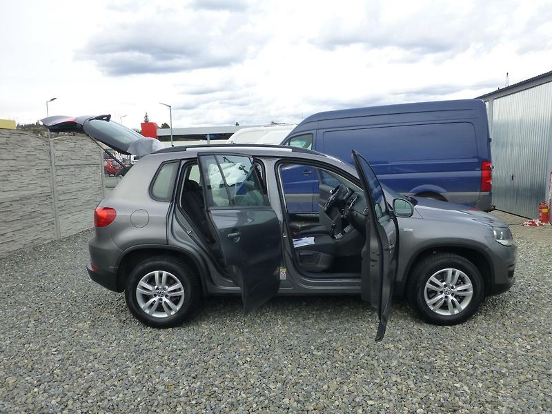 Volkswagen Tiguan 1.4TSi 120PS LIFE FACE-LIFT 1A - fotka 170 z 186