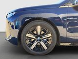 BMW iX xDrive45 - náhled 16