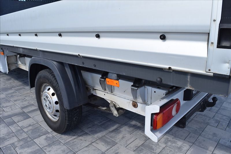 Fiat Ducato 2,3 MAXI 96KW VALNÍK 7MÍST - fotka 13 z 45
