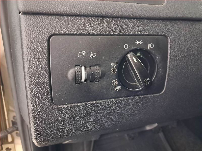 Škoda Fabia (2005) Comfort 1.2 12V, po STK, Klima - fotka 16 z 17