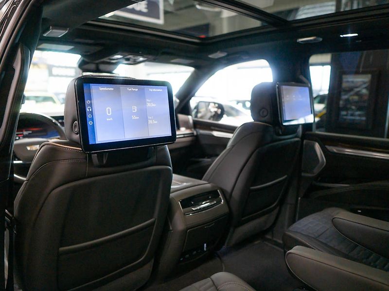 Cadillac Escalade (2026) 6.2 ESV Sport Platinum 2026 - fotka 43 z 46