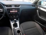 Škoda Octavia (2017) 1.6 TDI, Tempomat - náhled 8