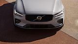 Volvo V60 (2026) B4 PLUS DARK AUT - náhled 9