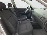 Volkswagen Golf (1999) 1.9 SDI, nová STK, Klima - náhled 9