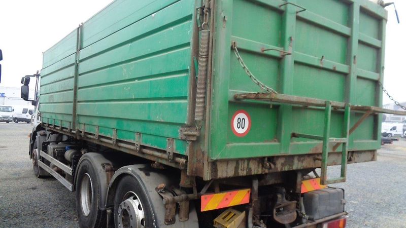 Iveco (2008) AD260S42 sklápěč - fotka 2 z 10