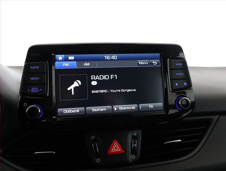 Hyundai i30 (2018) 1.4 T-GDI, ČR,1.maj - fotka 11 z 19