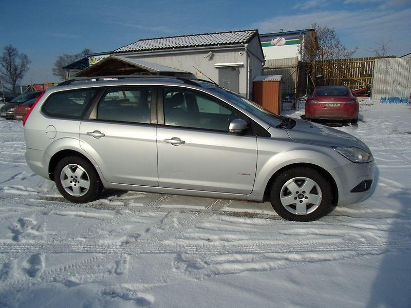 Ford Focus 1,6 TDCI - fotka 3 z 18