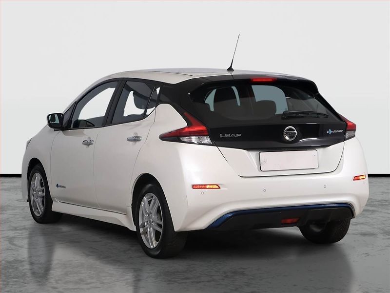 Nissan Leaf (2018) 40 kWh, SoH 87%, Automat - fotka 4 z 21