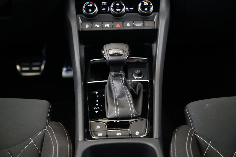 Škoda Karoq - fotka 25 z 28