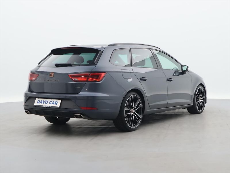 Seat Leon 2,0 TSI Cupra 221kW 4Drive DSG - fotka 7 z 31