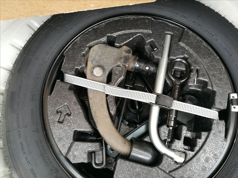 Škoda Octavia 1,6 TDI kombi - fotka 17 z 19